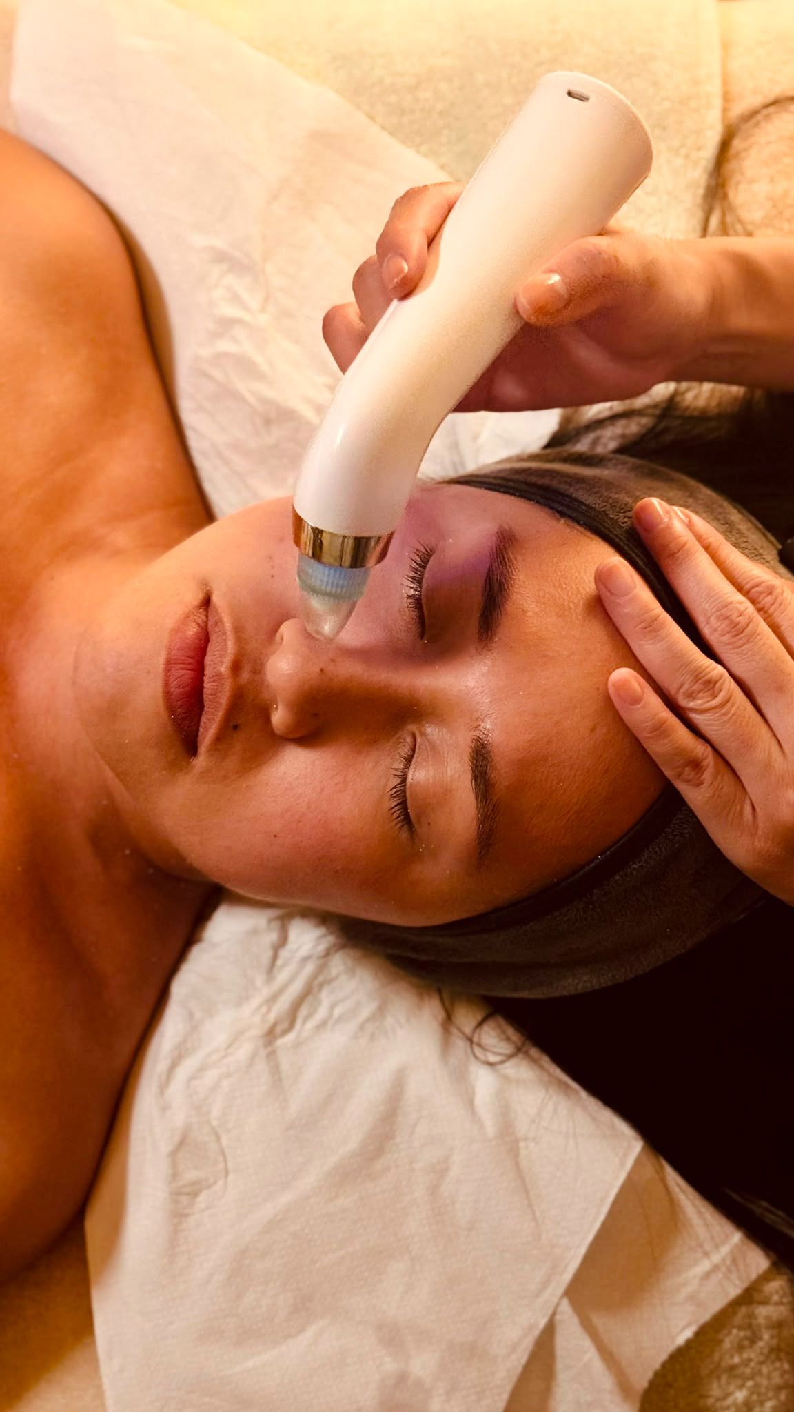 Mukha holistic facial therapy treatment in Surbiton Surrey